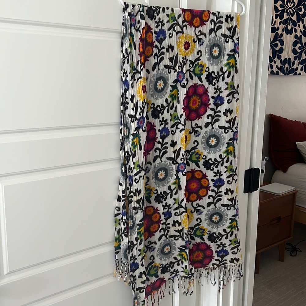 Scarf or wrap